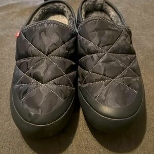 Avalanche outdoor slippers